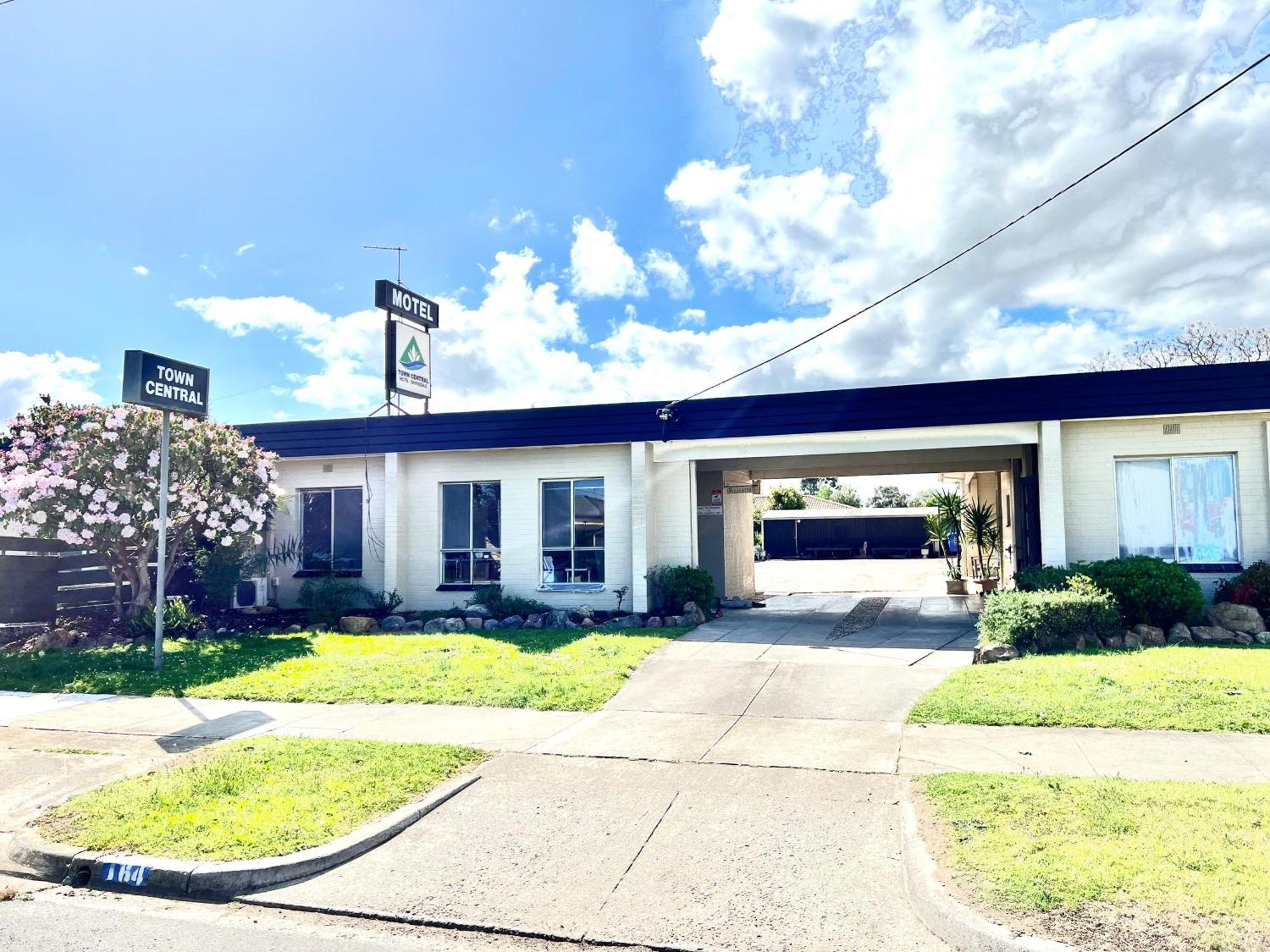 Bairnsdale Town Central Motel Exteriör bild